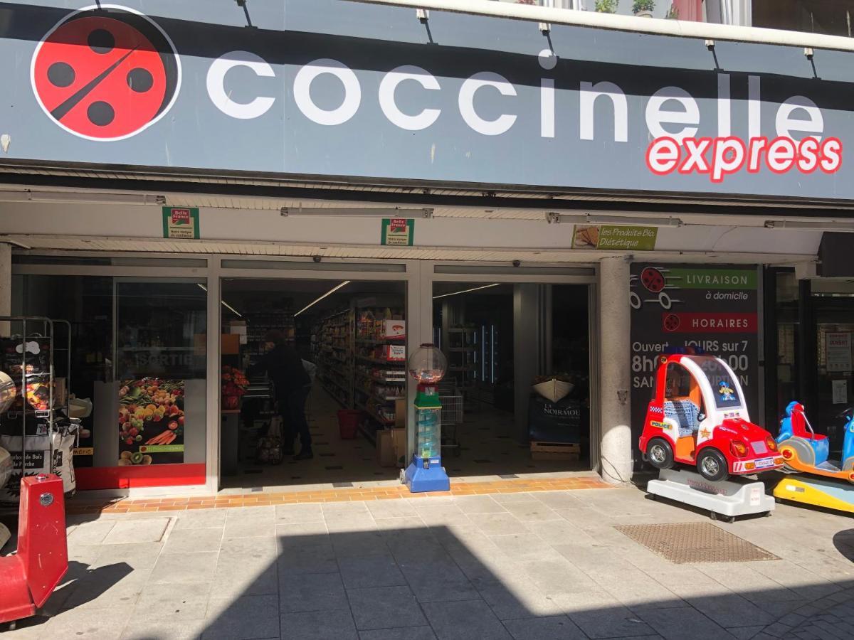Au Coeur Du Marche 4 Etoiles Fécamp Exterior foto